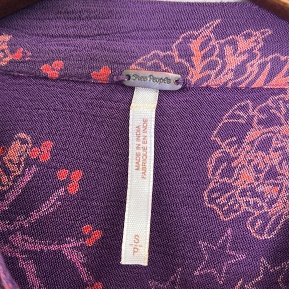 Free People - Peacock Feather Pattern Purple Button Down Long Sleeve Blouse SM - Picture 9 of 11
